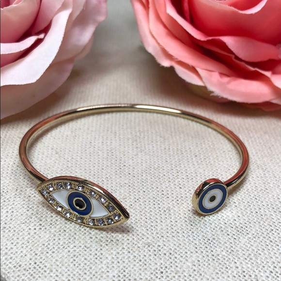 🧿 Gold Crystal Evil Eye Bangle Cuff Bracelet - Picture 5 of 7